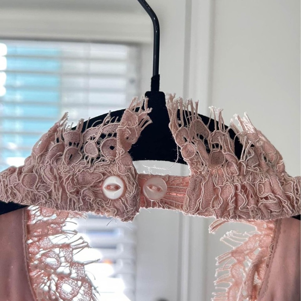 Dress - Picture 7 of 7